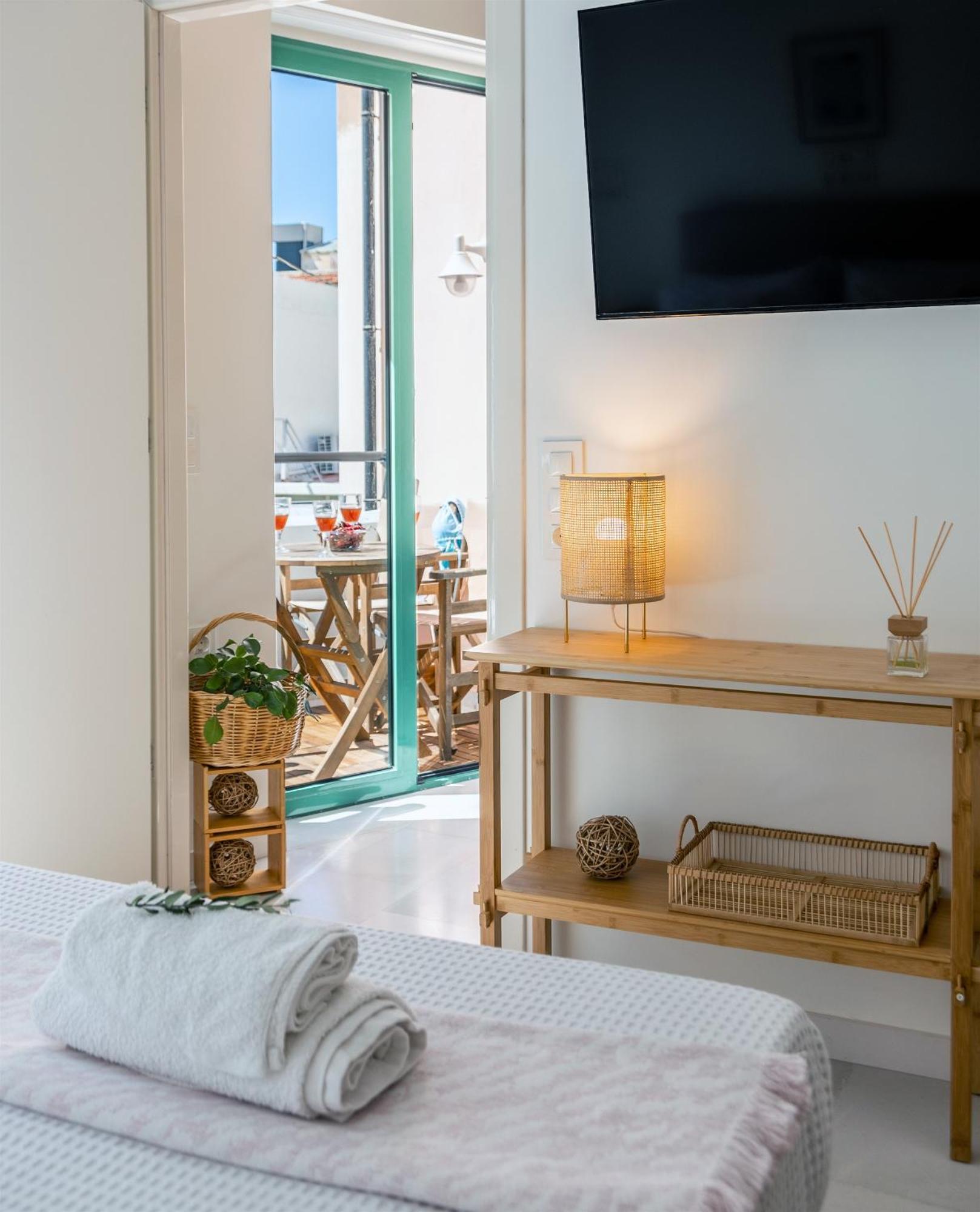 Theseus Zen Luxury Suite - Natural Living Heraklion Exteriör bild